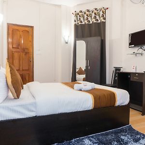 Double Room Private Bathroom